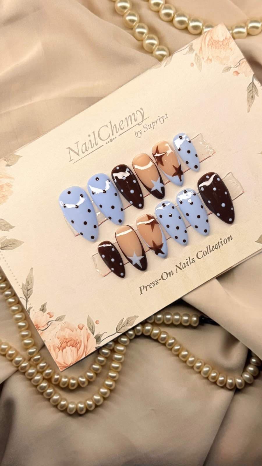 Retro Starry Dots
